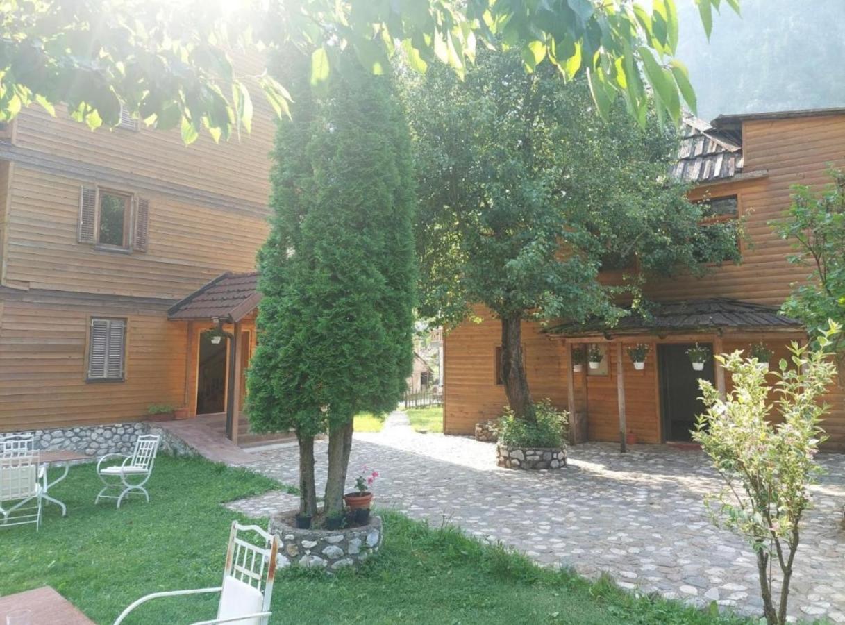 Residence: Quku I Valbones المظهر الخارجي الصورة